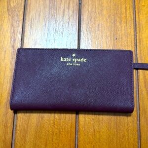 EUC Kate Spade wallet in wine color